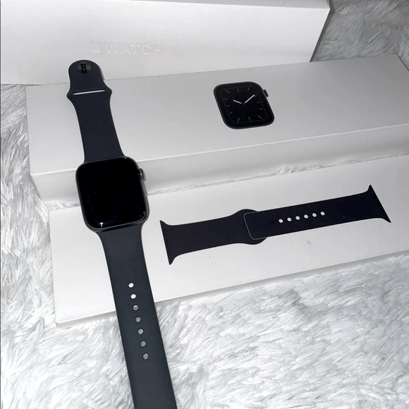 Apple | Accessories | Apple Watch Series 5 44 Mm Gps Cellular | Poshmark